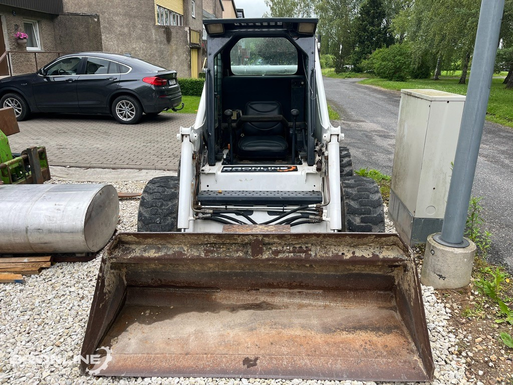 1995 Bobcat 873 54kW Skid-steer loader - מעמיס היגוי החלקה: תמונה 3 1995 Bobcat 873 54kW Skid-steer loader - מעמיס היגוי החלקה: תמונה 3