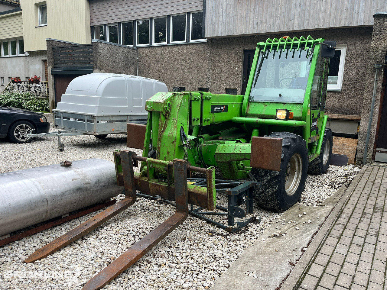 2001 Merlo P32.12EVS R4 Perkins 62kW Teleskooplaadur - מפעיל טלסקופי: תמונה 2 2001 Merlo P32.12EVS R4 Perkins 62kW Teleskooplaadur - מפעיל טלסקופי: תמונה 2