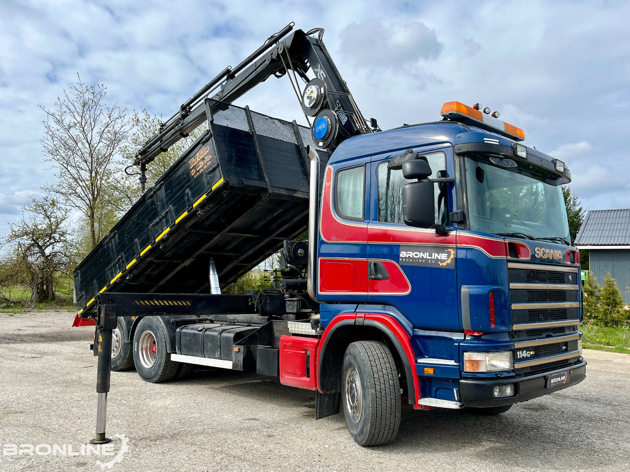 2002 SCANIA R114 6X2*4 Tipper+HIAB 166-e5 crane - מזהיר, משאית מנוף: תמונה 2 2002 SCANIA R114 6X2*4 Tipper+HIAB 166-e5 crane - מזהיר, משאית מנוף: תמונה 2