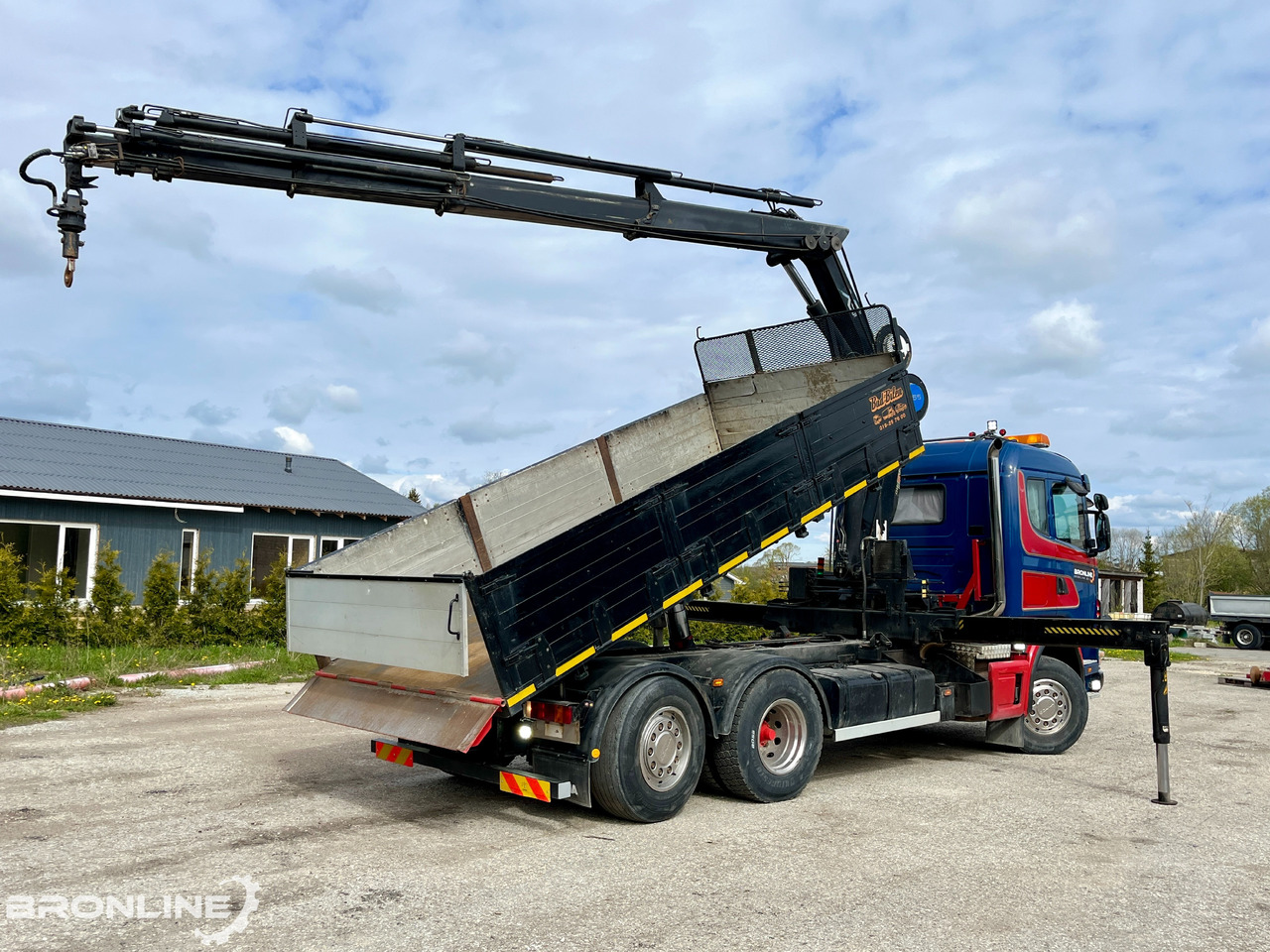 2002 SCANIA R114 6X2*4 Tipper+HIAB 166-e5 crane - מזהיר, משאית מנוף: תמונה 5 2002 SCANIA R114 6X2*4 Tipper+HIAB 166-e5 crane - מזהיר, משאית מנוף: תמונה 5