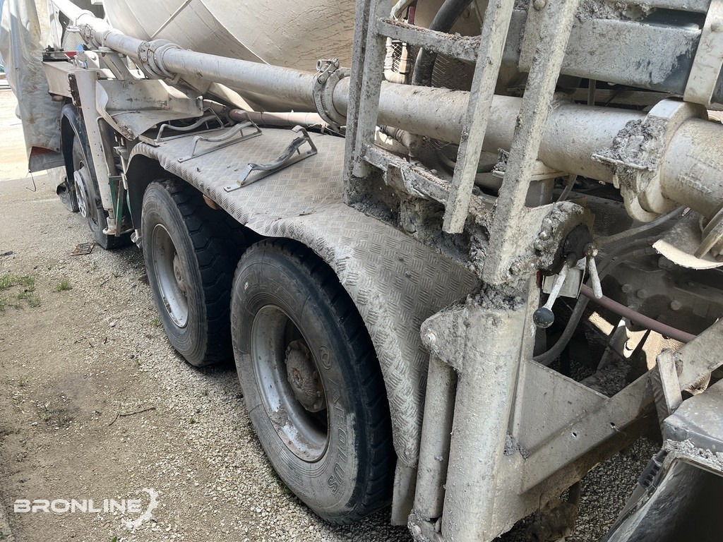 2003 MERCEDES-BENZ ACTROS 3240B 8X4/4 Mixer - משאית מערבלת בטון: תמונה 5 2003 MERCEDES-BENZ ACTROS 3240B 8X4/4 Mixer - משאית מערבלת בטון: תמונה 5