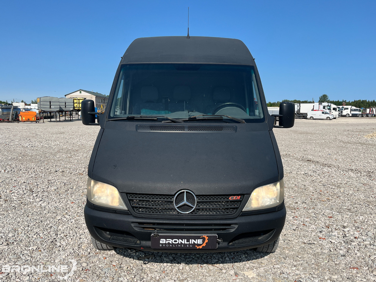 2004 Mercedes-Benz Sprinter 313 CDI 2.2d 95kW - כלי רכב מסחרי עם לוח: תמונה 3 2004 Mercedes-Benz Sprinter 313 CDI 2.2d 95kW - כלי רכב מסחרי עם לוח: תמונה 3