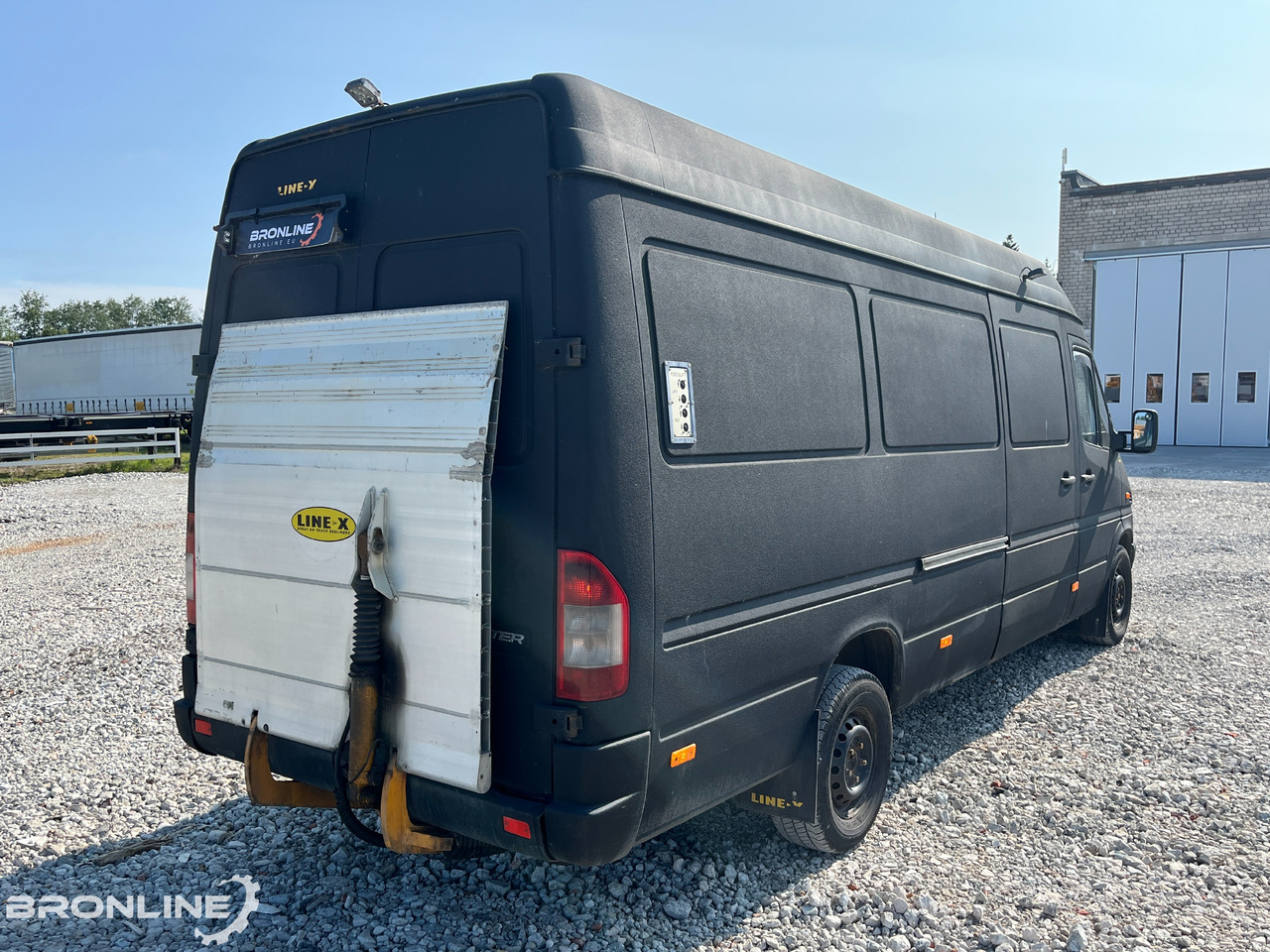 2004 Mercedes-Benz Sprinter 313 CDI 2.2d 95kW - כלי רכב מסחרי עם לוח: תמונה 5 2004 Mercedes-Benz Sprinter 313 CDI 2.2d 95kW - כלי רכב מסחרי עם לוח: תמונה 5