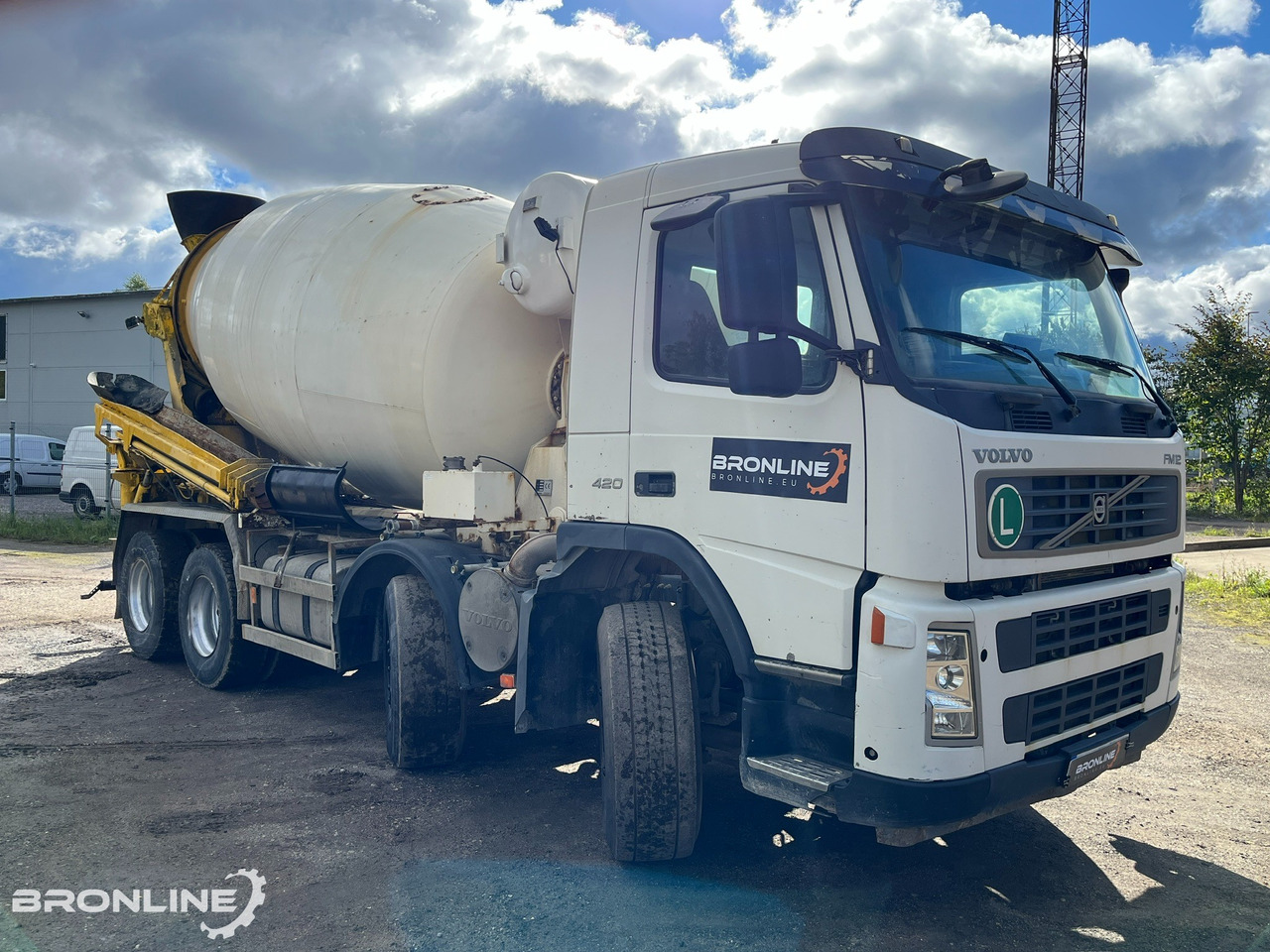2004 Volvo FM12 420 8x4 Intermix 10m³ - משאית מערבלת בטון: תמונה 2 2004 Volvo FM12 420 8x4 Intermix 10m³ - משאית מערבלת בטון: תמונה 2