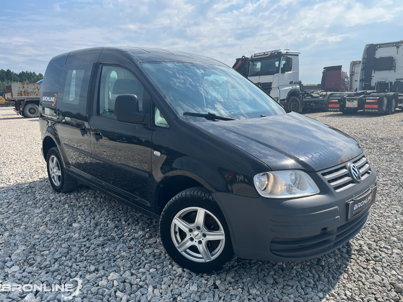 2010 Volkswagen Caddy 4x4 1.9 77kW - כלי רכב מסחרי קטן: תמונה 2 2010 Volkswagen Caddy 4x4 1.9 77kW - כלי רכב מסחרי קטן: תמונה 2