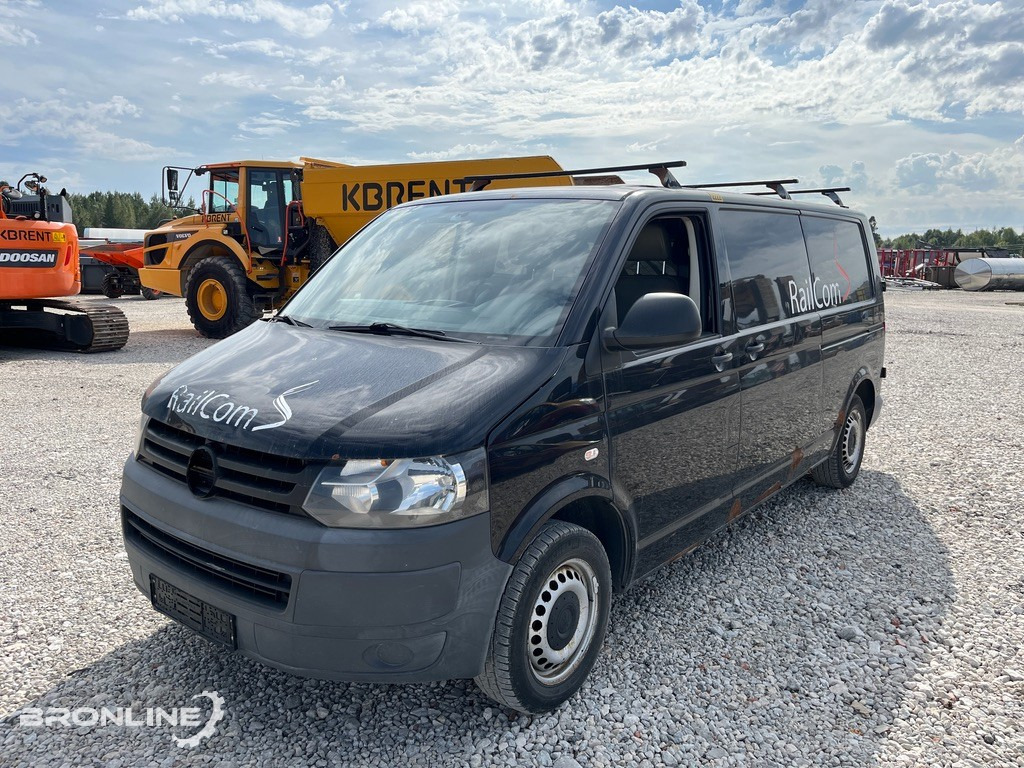 2010 Volkswagen Transporter T5 4x4 2.0 103kW - כלי רכב מסחרי קטן: תמונה 1 2010 Volkswagen Transporter T5 4x4 2.0 103kW - כלי רכב מסחרי קטן: תמונה 1