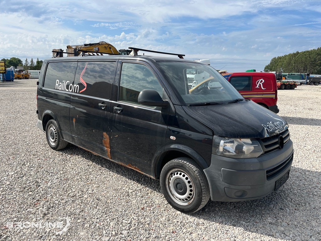 2010 Volkswagen Transporter T5 4x4 2.0 103kW - כלי רכב מסחרי קטן: תמונה 2 2010 Volkswagen Transporter T5 4x4 2.0 103kW - כלי רכב מסחרי קטן: תמונה 2