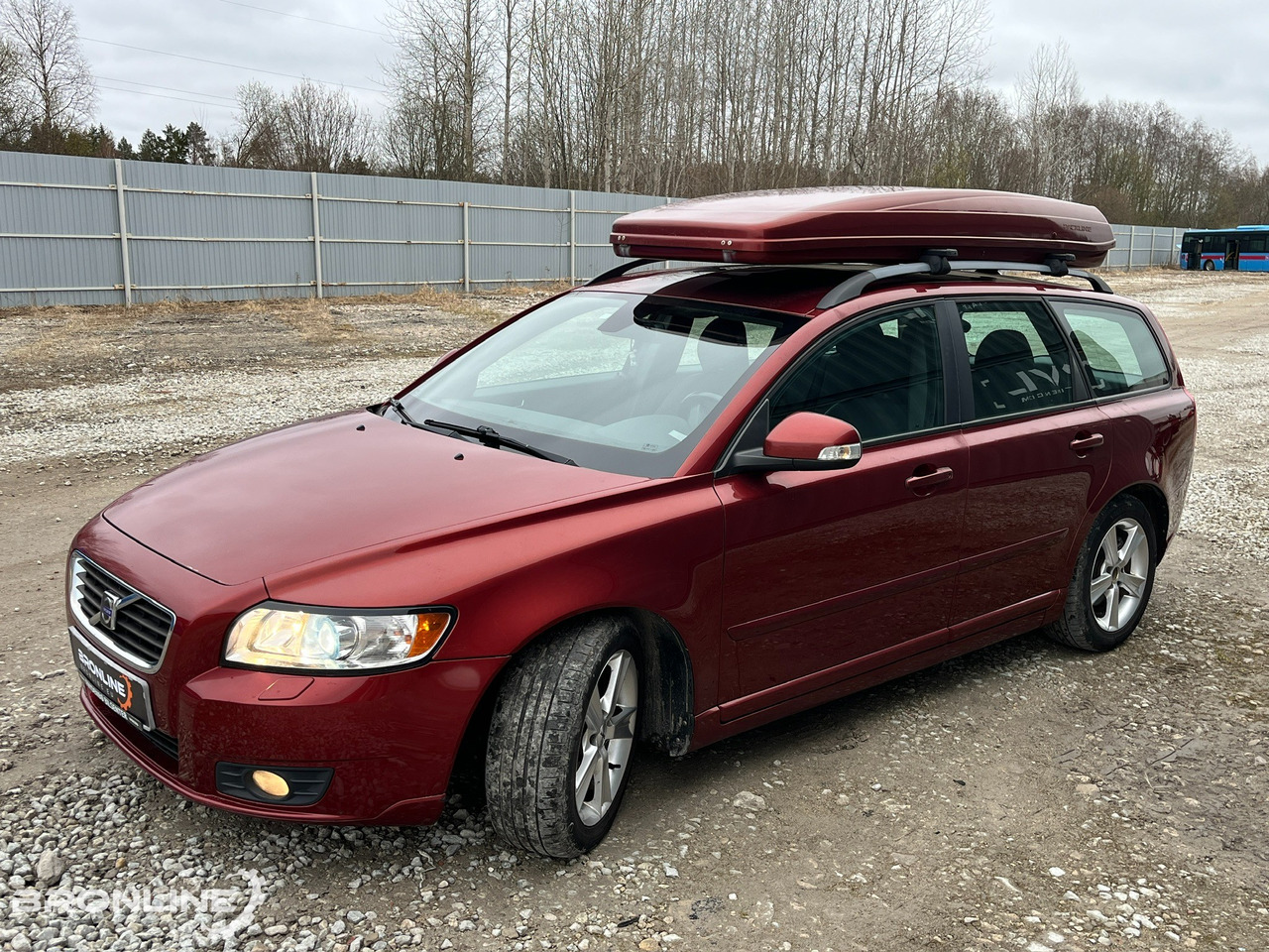 2010 Volvo V50 Facelift 1.6 80kW - מכונית: תמונה 5 2010 Volvo V50 Facelift 1.6 80kW - מכונית: תמונה 5