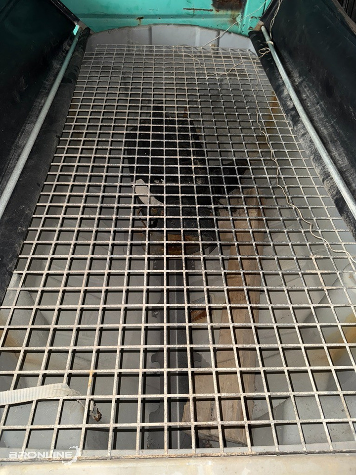 2013 Hilltip Icestriker - מפזר חול/ מלח: תמונה 5 2013 Hilltip Icestriker - מפזר חול/ מלח: תמונה 5