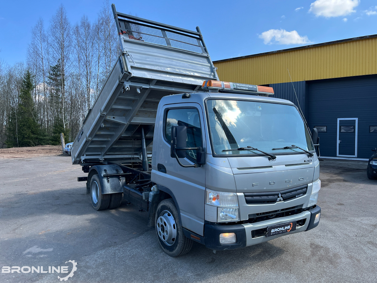 2013 Mitsubishi Fuso Canter 7C15 Tipper - מזהיר: תמונה 1 2013 Mitsubishi Fuso Canter 7C15 Tipper - מזהיר: תמונה 1