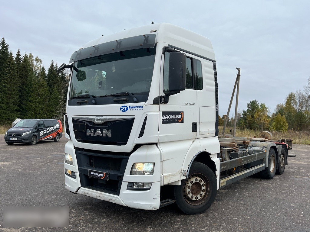 2016 MAN TGX 26.440 6x2 BDF - מוביל מכולות/ משאית החלפת גוף: תמונה 1 2016 MAN TGX 26.440 6x2 BDF - מוביל מכולות/ משאית החלפת גוף: תמונה 1