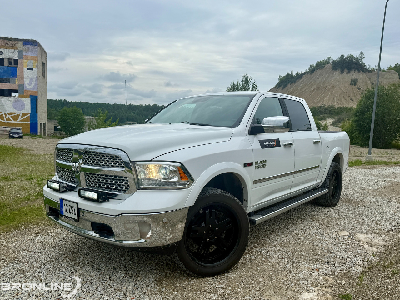 2016 RAM 1500 Laramie 3.0d 179kW N1G - מכונית: תמונה 1 2016 RAM 1500 Laramie 3.0d 179kW N1G - מכונית: תמונה 1