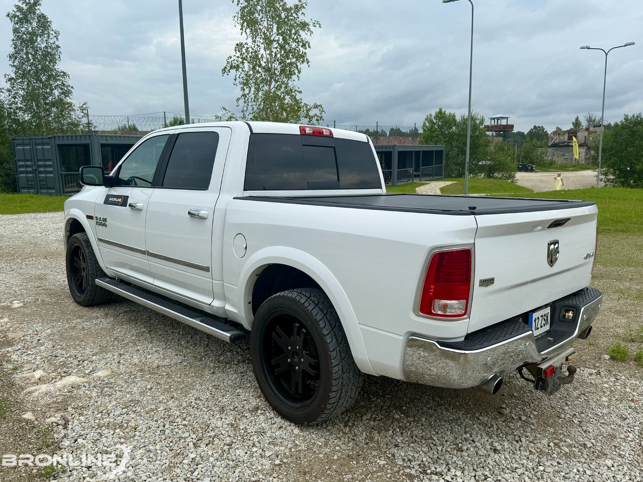 2016 RAM 1500 Laramie 3.0d 179kW N1G - מכונית: תמונה 5 2016 RAM 1500 Laramie 3.0d 179kW N1G - מכונית: תמונה 5