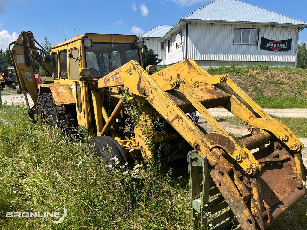 Massey Ferguson Laadur-ekskavaator mootoririkkega / engine failure - מחפרון: תמונה 3 Massey Ferguson Laadur-ekskavaator mootoririkkega / engine failure - מחפרון: תמונה 3