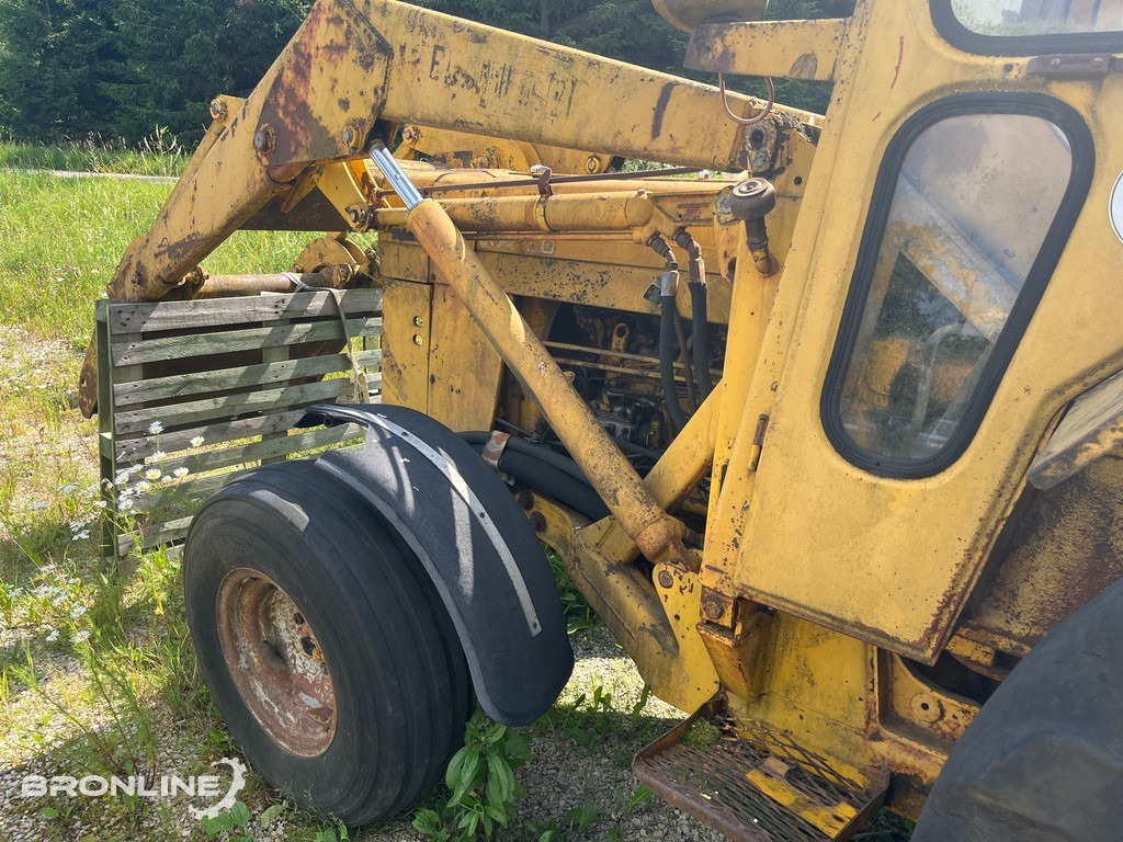 Massey Ferguson Laadur-ekskavaator mootoririkkega / engine failure - מחפרון: תמונה 5 Massey Ferguson Laadur-ekskavaator mootoririkkega / engine failure - מחפרון: תמונה 5