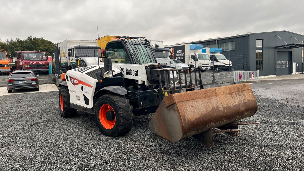 Bobcat T35.105LB Teleskoplader 7600 Kg Gabel Schaufel - מעמיס גלגלים: תמונה 3 Bobcat T35.105LB Teleskoplader 7600 Kg Gabel Schaufel - מעמיס גלגלים: תמונה 3