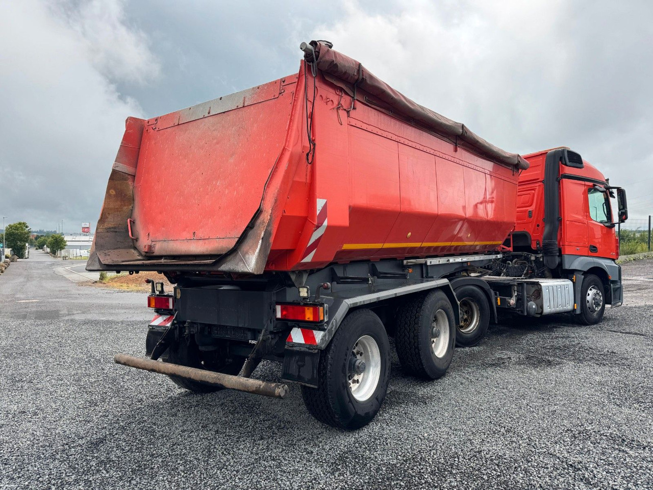 Kempf SKM 31/2 Thermo Mulde Muldenkipper Liftachse BPW - סמיטריילר עם מזהיר: תמונה 4 Kempf SKM 31/2 Thermo Mulde Muldenkipper Liftachse BPW - סמיטריילר עם מזהיר: תמונה 4
