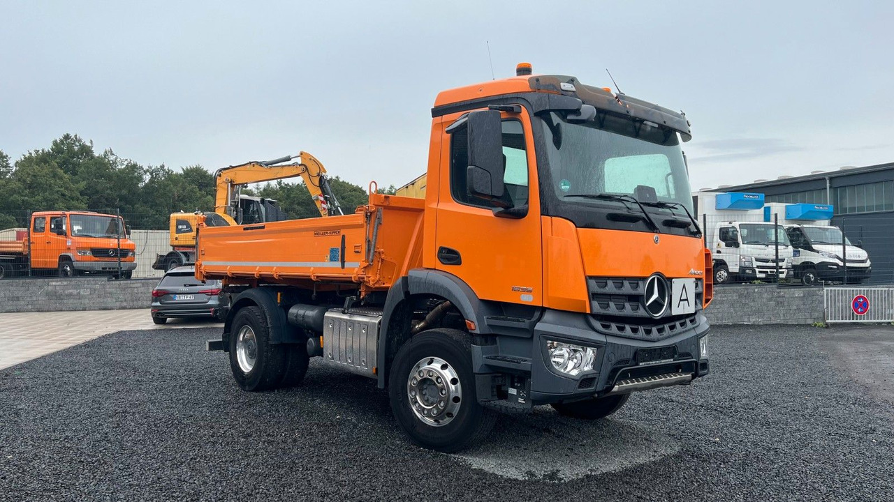 Mercedes-Benz Arocs 1835 Dreiseitenikpper Meiller - מזהיר: תמונה 3 Mercedes-Benz Arocs 1835 Dreiseitenikpper Meiller - מזהיר: תמונה 3