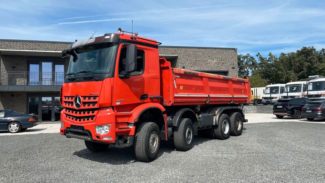 Mercedes-Benz Arocs 3245 Bordmatik Meiller Retarder - מזהיר: תמונה 2 Mercedes-Benz Arocs 3245 Bordmatik Meiller Retarder - מזהיר: תמונה 2