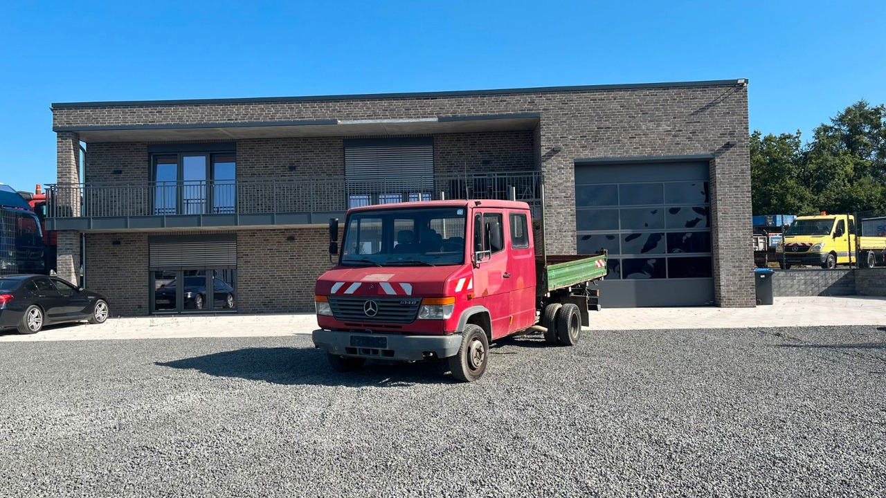 Mercedes-Benz Vario 614 DK Kipper Doka Mercedes-Benz Vario 614 DK Kipper Doka - כלי רכב מסחרי מזהיר, כלי רכב מסחרי קומבי: תמונה 1 Mercedes-Benz Vario 614 DK Kipper Doka Mercedes-Benz Vario 614 DK Kipper Doka - כלי רכב מסחרי מזהיר, כלי רכב מסחרי קומבי: תמונה 1