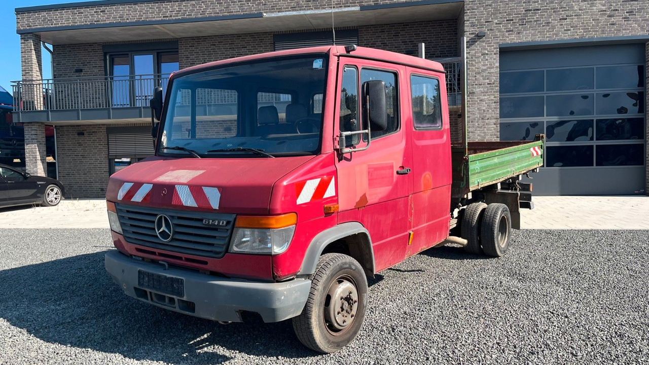 Mercedes-Benz Vario 614 DK Kipper Doka Mercedes-Benz Vario 614 DK Kipper Doka - כלי רכב מסחרי מזהיר, כלי רכב מסחרי קומבי: תמונה 2 Mercedes-Benz Vario 614 DK Kipper Doka Mercedes-Benz Vario 614 DK Kipper Doka - כלי רכב מסחרי מזהיר, כלי רכב מסחרי קומבי: תמונה 2