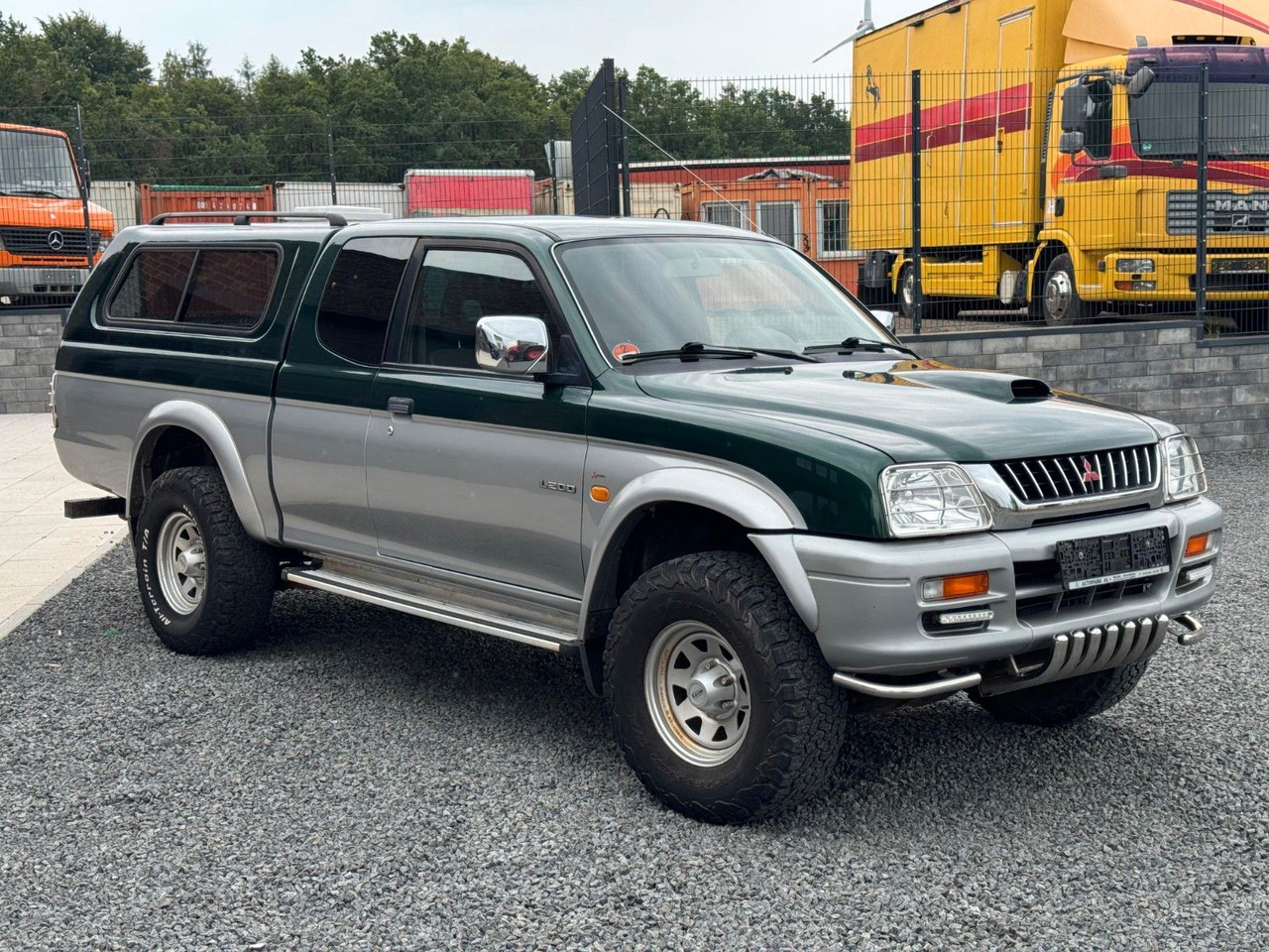 Mitsubishi L200 Klima - SUV: תמונה 3 Mitsubishi L200 Klima - SUV: תמונה 3