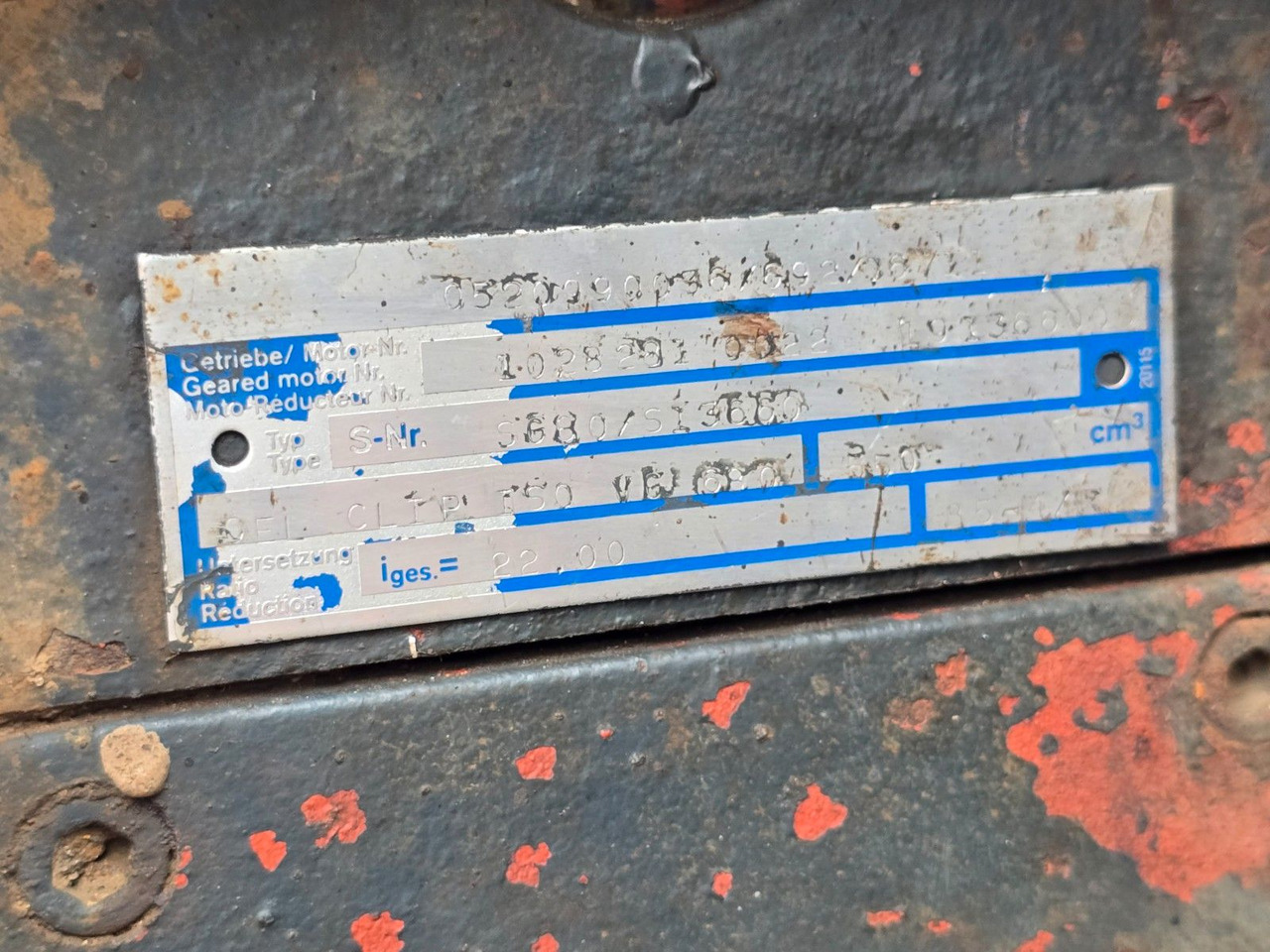 Nissan 30 YG1D2A30Q Stapler Frontstapler drehbare Gabe - מלגזת סולר: תמונה 2 Nissan 30 YG1D2A30Q Stapler Frontstapler drehbare Gabe - מלגזת סולר: תמונה 2