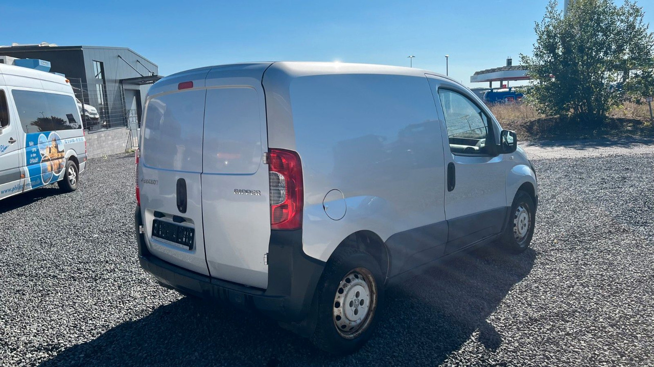 Peugeot Bipper Basis Kopfdichtungsschaden - מכונית: תמונה 4 Peugeot Bipper Basis Kopfdichtungsschaden - מכונית: תמונה 4