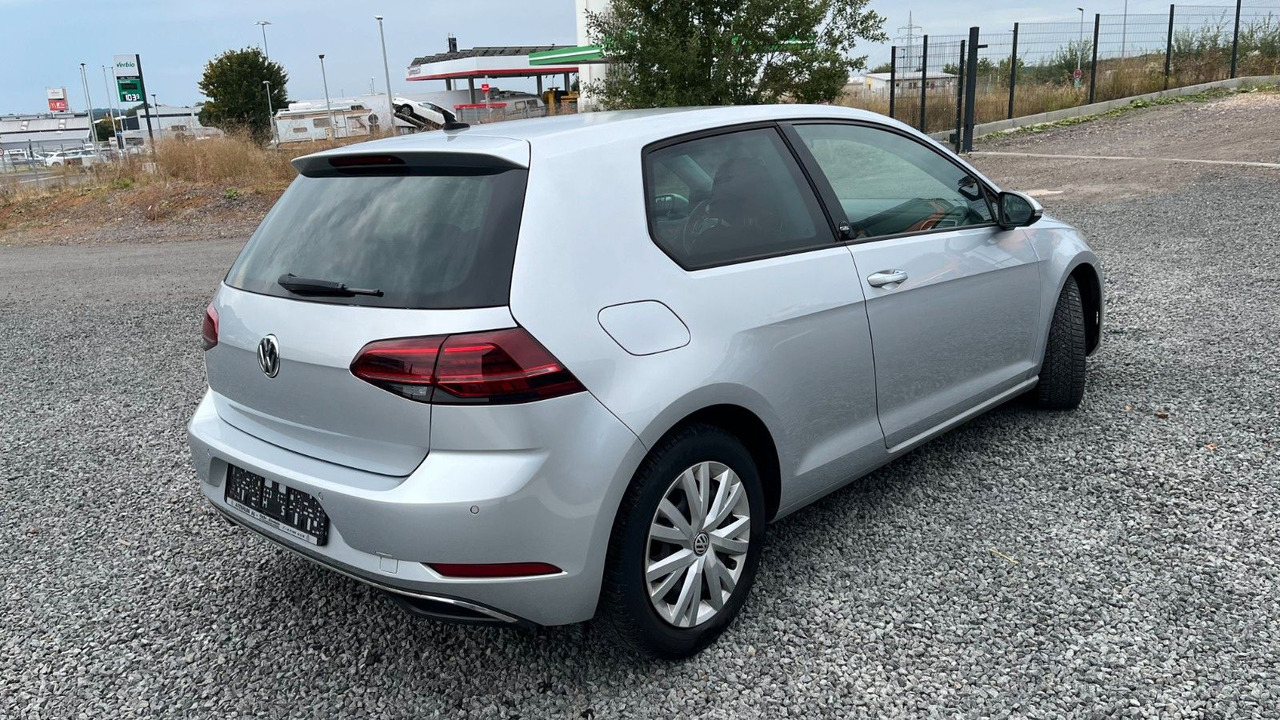 Volkswagen Golf VII Lim. Sound Start-Stopp - מכונית: תמונה 4 Volkswagen Golf VII Lim. Sound Start-Stopp - מכונית: תמונה 4