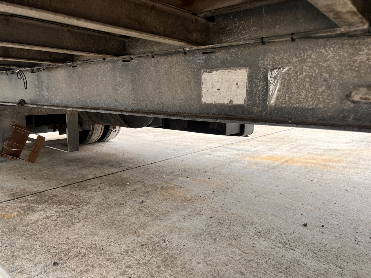 Ackermann PA-F 18/7.4E 2 Achs Jumboanhänger Mega - קרון נגרר עם מטען נמוך: תמונה 2 Ackermann PA-F 18/7.4E 2 Achs Jumboanhänger Mega - קרון נגרר עם מטען נמוך: תמונה 2