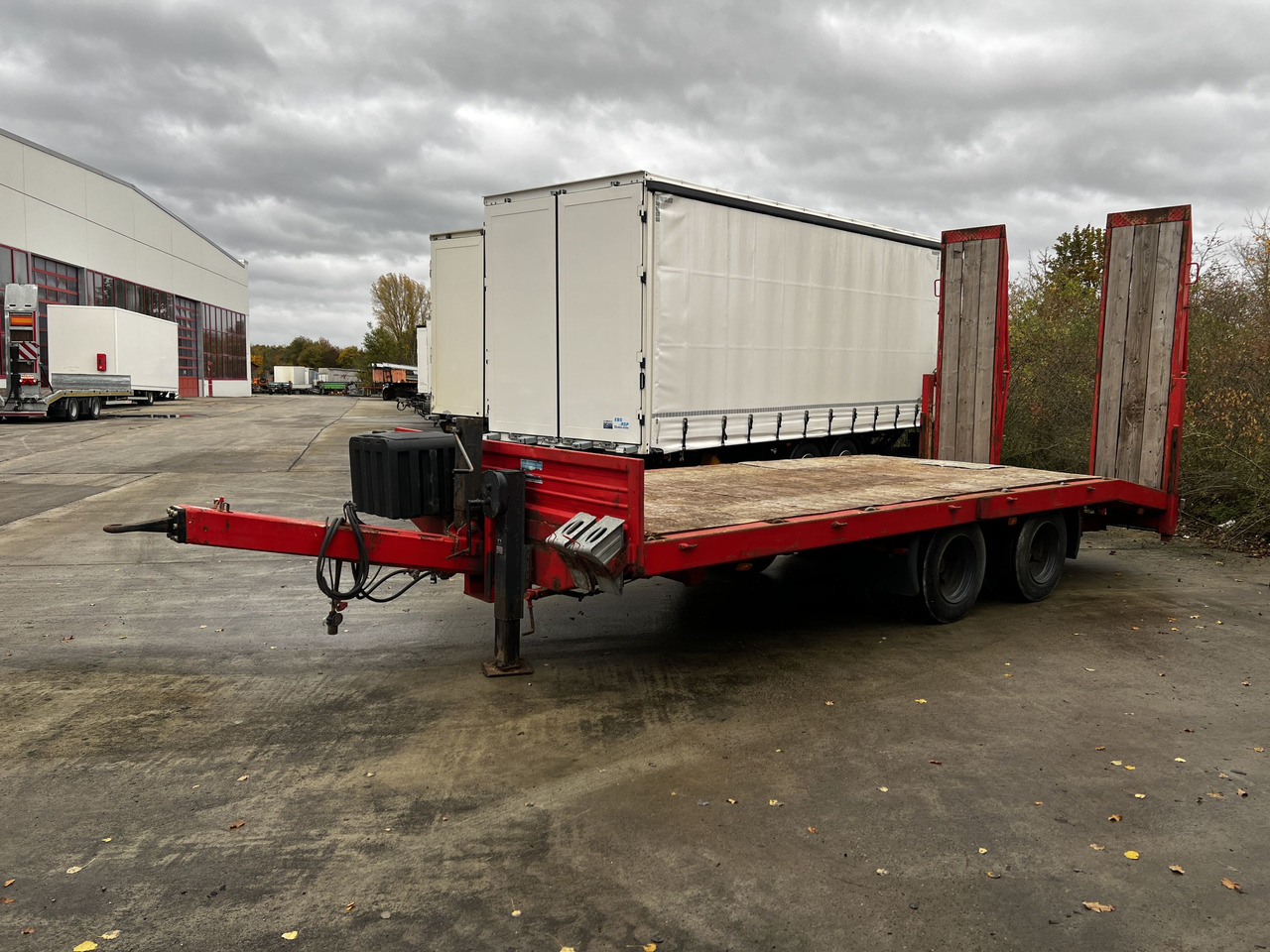 Blomenroehr 682/13800 13,8 t Tandemtieflader - קרון נגרר עם מטען נמוך: תמונה 3 Blomenroehr 682/13800 13,8 t Tandemtieflader - קרון נגרר עם מטען נמוך: תמונה 3