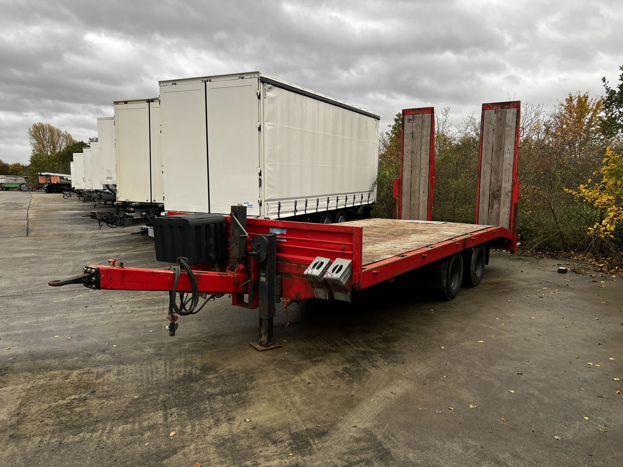 Blomenroehr 682/13800 13,8 t Tandemtieflader - קרון נגרר עם מטען נמוך: תמונה 2 Blomenroehr 682/13800 13,8 t Tandemtieflader - קרון נגרר עם מטען נמוך: תמונה 2