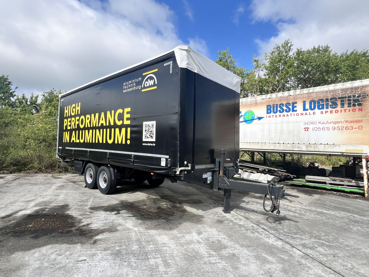 קרון נגרר עם וילונות צד Fliegl TPS135  13,5 t Tandemplanenanhänger, neuwertig: תמונה 8