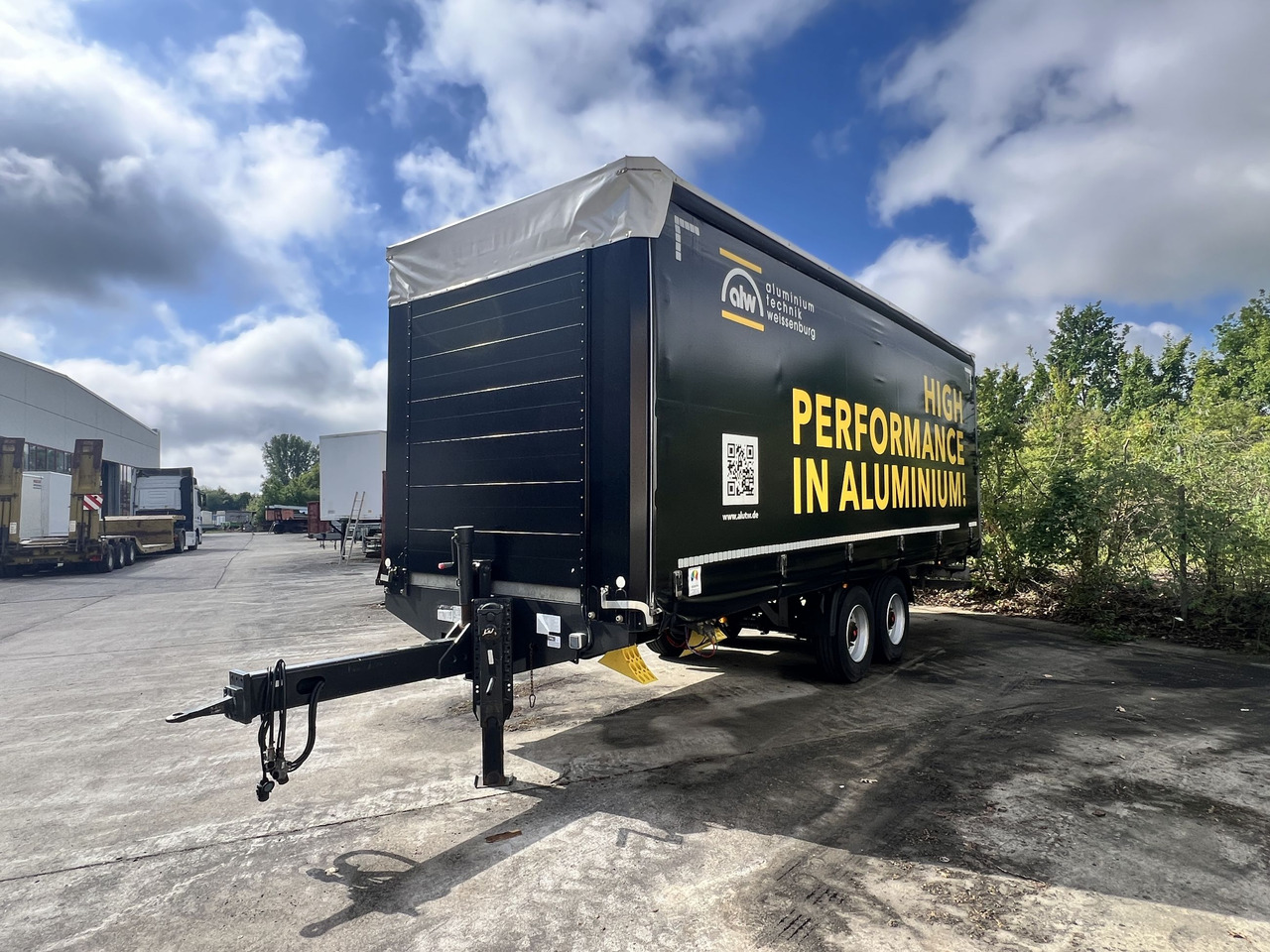 קרון נגרר עם וילונות צד Fliegl TPS135  13,5 t Tandemplanenanhänger, neuwertig: תמונה 9