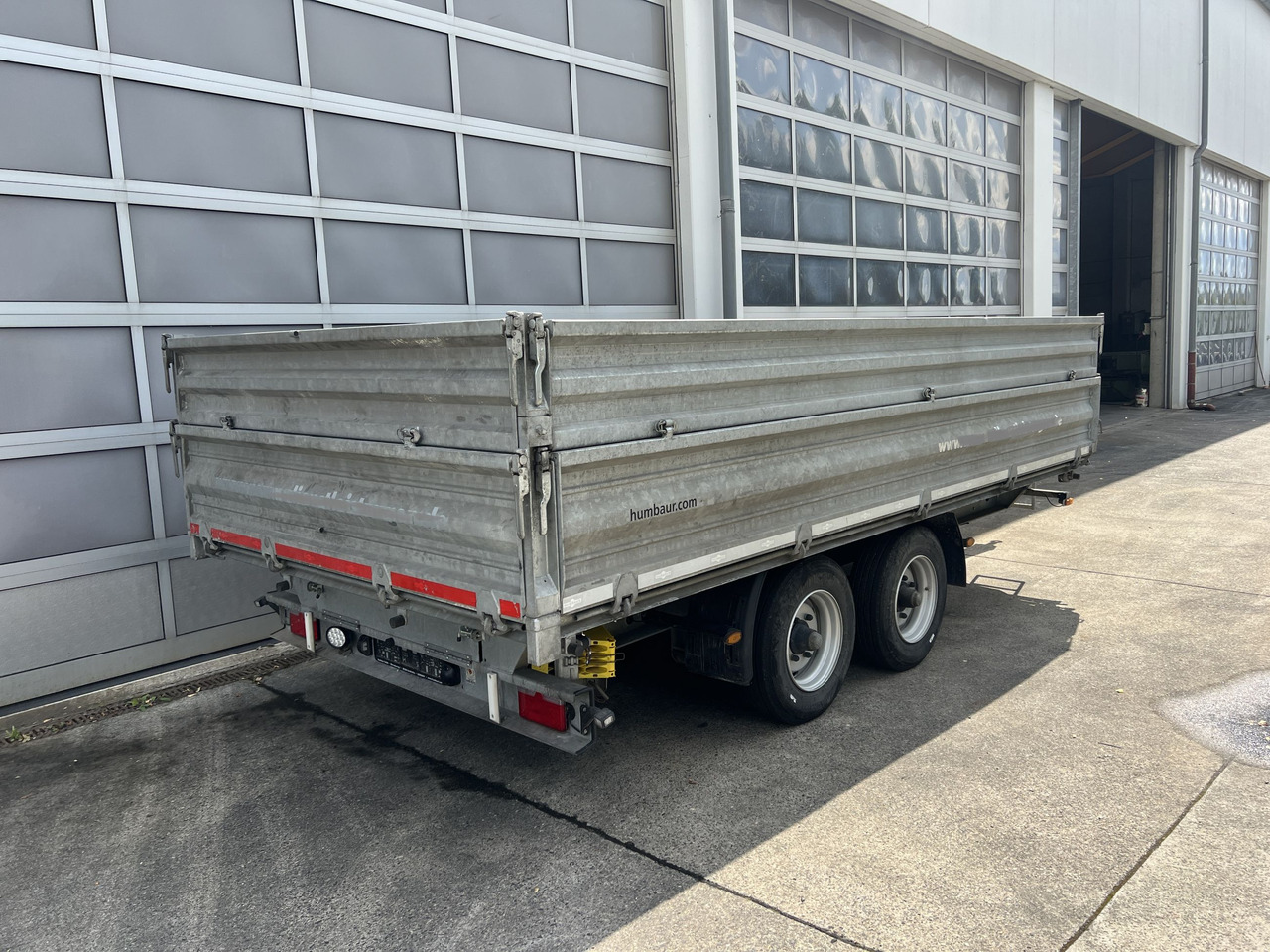 Humbaur D1AC Tandemkipper- Tieflader mit Aufsatz, neuwertig - קרון נגרר עם מזהיר: תמונה 3 Humbaur D1AC Tandemkipper- Tieflader mit Aufsatz, neuwertig - קרון נגרר עם מזהיר: תמונה 3