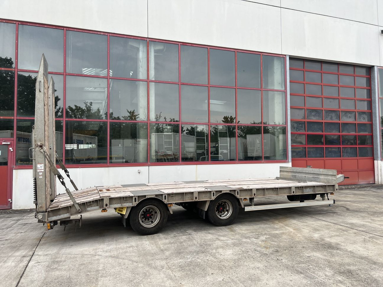 Humbaur HBTZ 21 t Tandemtieflader - קרון נגרר עם מטען נמוך: תמונה 3 Humbaur HBTZ 21 t Tandemtieflader - קרון נגרר עם מטען נמוך: תמונה 3