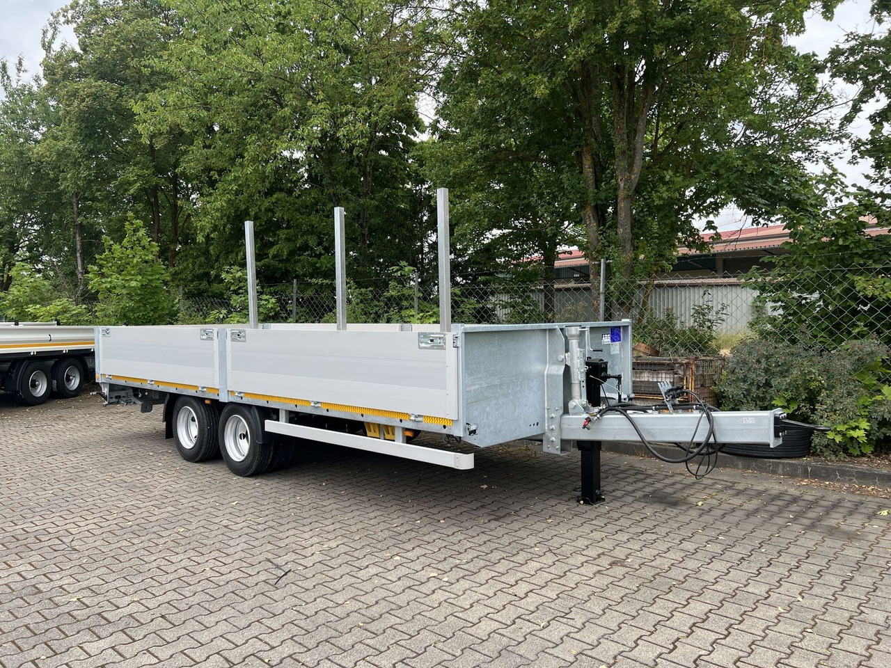 Möslein 14,4 t Tandem- Pritschenanhänger- Tieflader - קרון נגרר צד נופל/ שטוח: תמונה 3 Möslein 14,4 t Tandem- Pritschenanhänger- Tieflader - קרון נגרר צד נופל/ שטוח: תמונה 3