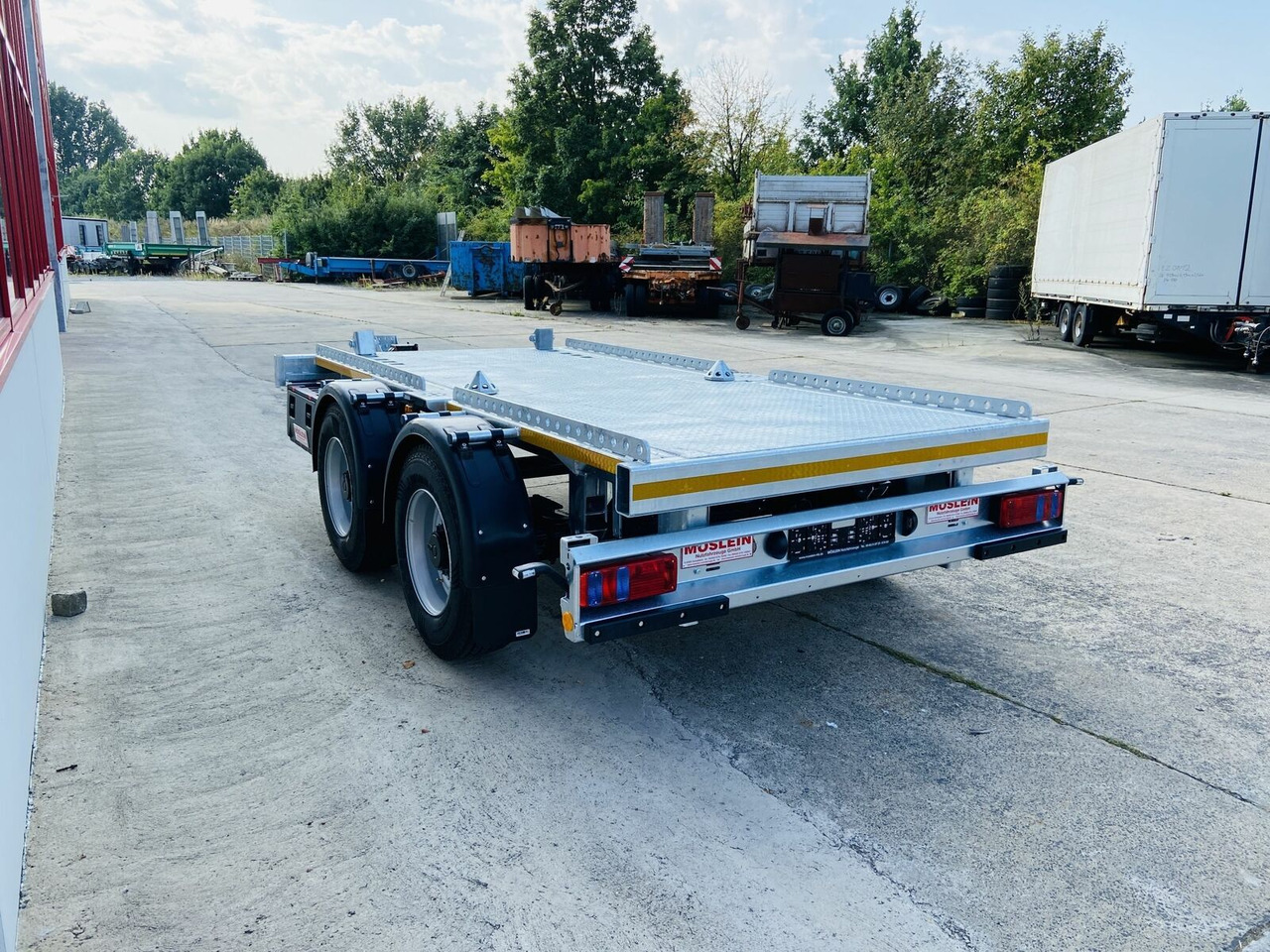Möslein 14 t Tandem- Absetzmuldenanhänger,geschlossenen - קרון נגרר מתגלגל/ מדלג: תמונה 3 Möslein 14 t Tandem- Absetzmuldenanhänger,geschlossenen - קרון נגרר מתגלגל/ מדלג: תמונה 3
