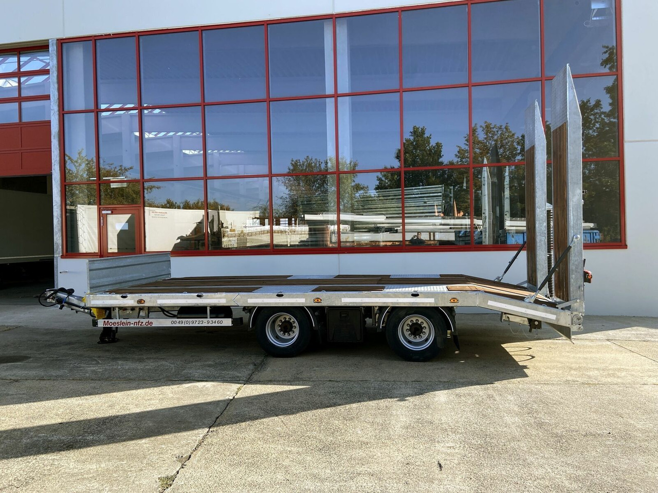 Möslein 21 t Tandemtieflader, Luftgefedert, NEU - קרון נגרר עם מטען נמוך: תמונה 3 Möslein 21 t Tandemtieflader, Luftgefedert, NEU - קרון נגרר עם מטען נמוך: תמונה 3