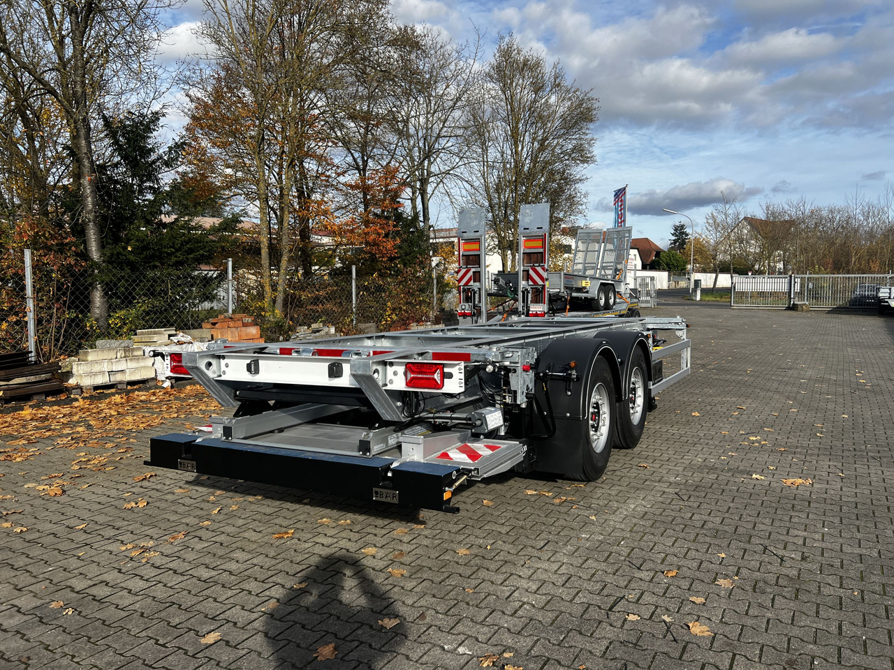 Möslein BDF Tandem- BDF- Wechselanhänger mit Ladebordwand - קרון נגרר מוביל מכולות/ החלפת גוף: תמונה 5 Möslein BDF Tandem- BDF- Wechselanhänger mit Ladebordwand - קרון נגרר מוביל מכולות/ החלפת גוף: תמונה 5