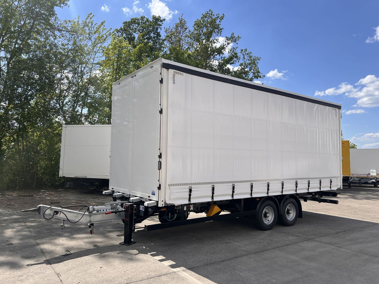 Möslein NEUER Tandem- Planenanhänger Durchladbar - קרון נגרר עם וילונות צד: תמונה 4 Möslein NEUER Tandem- Planenanhänger Durchladbar - קרון נגרר עם וילונות צד: תמונה 4