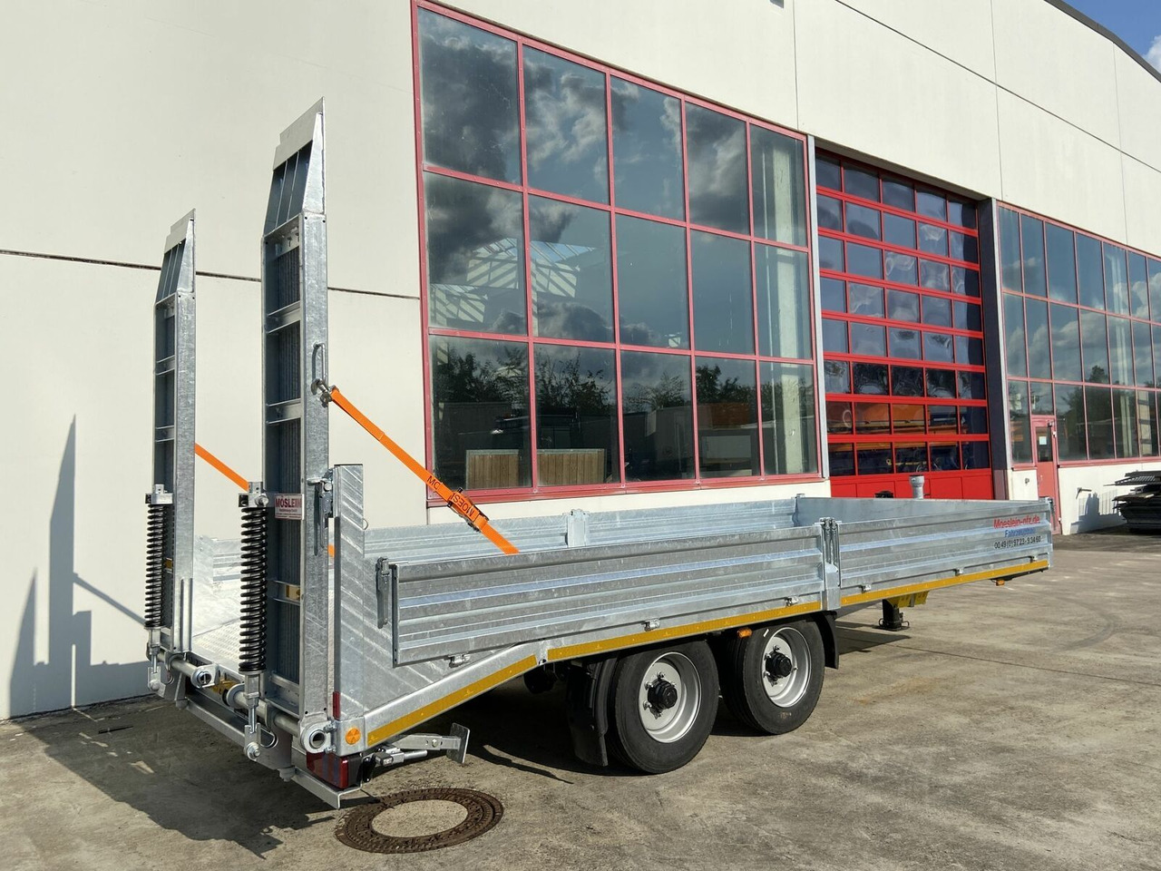 Möslein Neuer 13 t Tandemtieflader, Stahl- Boden - קרון נגרר עם מטען נמוך: תמונה 3 Möslein Neuer 13 t Tandemtieflader, Stahl- Boden - קרון נגרר עם מטען נמוך: תמונה 3