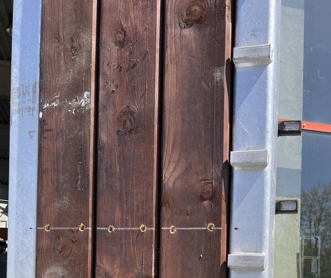 Möslein T 3-6,60 VB 3 Achs Tieflader- Anhänger, Luftgefedert, Verbreiterung - קרון נגרר עם מטען נמוך: תמונה 5 Möslein T 3-6,60 VB 3 Achs Tieflader- Anhänger, Luftgefedert, Verbreiterung - קרון נגרר עם מטען נמוך: תמונה 5