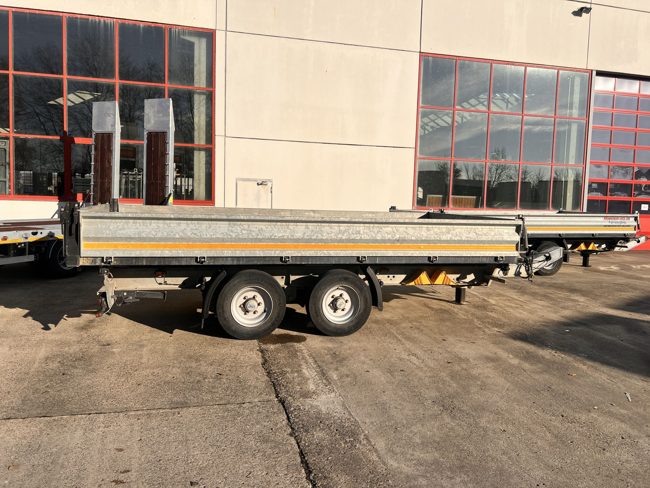 Möslein TDS 13 Schwebheim 13 t Tandemkipper- Tieflader - קרון נגרר עם מזהיר: תמונה 2 Möslein TDS 13 Schwebheim 13 t Tandemkipper- Tieflader - קרון נגרר עם מזהיר: תמונה 2