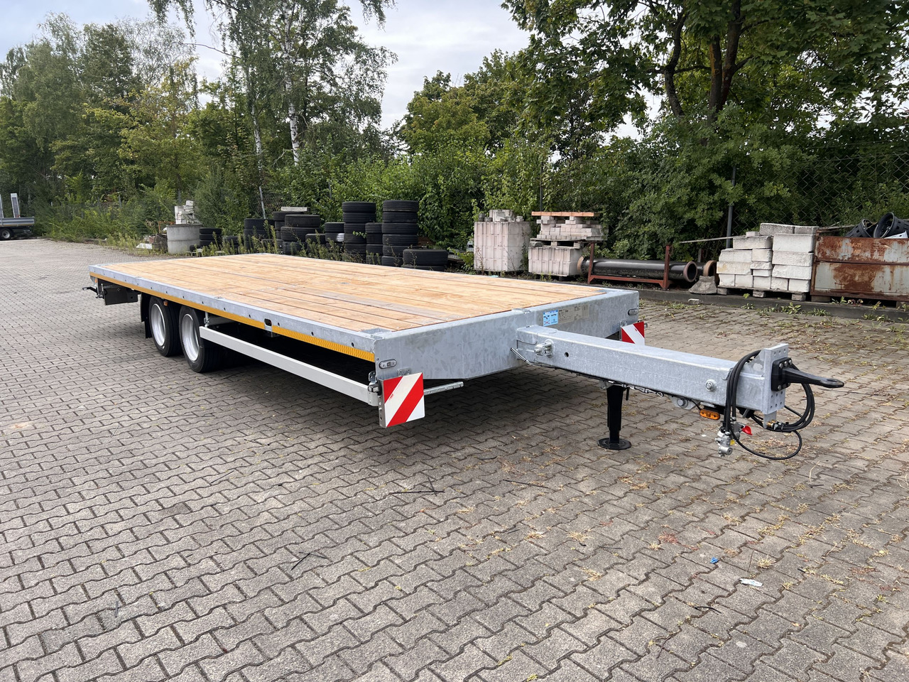 Möslein THT 11 G Ausziehbar 11,9 t Tandemanhänger- Tieflader, ausziehbarLuftgefedert - קרון נגרר צד נופל/ שטוח: תמונה 2 Möslein THT 11 G Ausziehbar 11,9 t Tandemanhänger- Tieflader, ausziehbarLuftgefedert - קרון נגרר צד נופל/ שטוח: תמונה 2