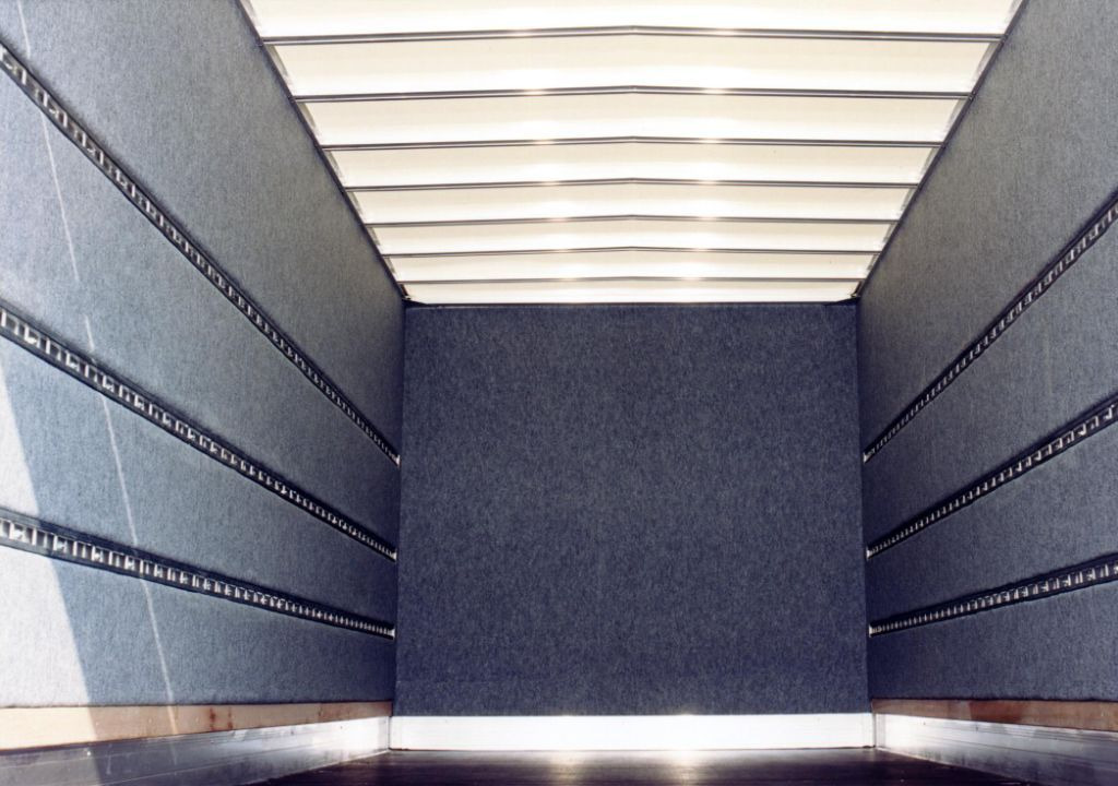 חָדָשׁ קרון נגרר בתיבה סגורה Möslein TKO 105 Möbel  neuer Tandem- Möbel Koffer- Anhänger: תמונה 6 חָדָשׁ קרון נגרר בתיבה סגורה Möslein TKO 105 Möbel  neuer Tandem- Möbel Koffer- Anhänger: תמונה 6