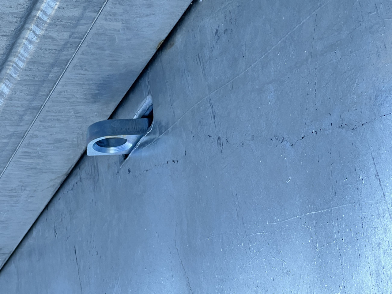 Möslein TTD 19 B neuer 19 t Tandemkipper- Tieflader hydraulischer Klappe - קרון נגרר עם מזהיר: תמונה 2 Möslein TTD 19 B neuer 19 t Tandemkipper- Tieflader hydraulischer Klappe - קרון נגרר עם מזהיר: תמונה 2