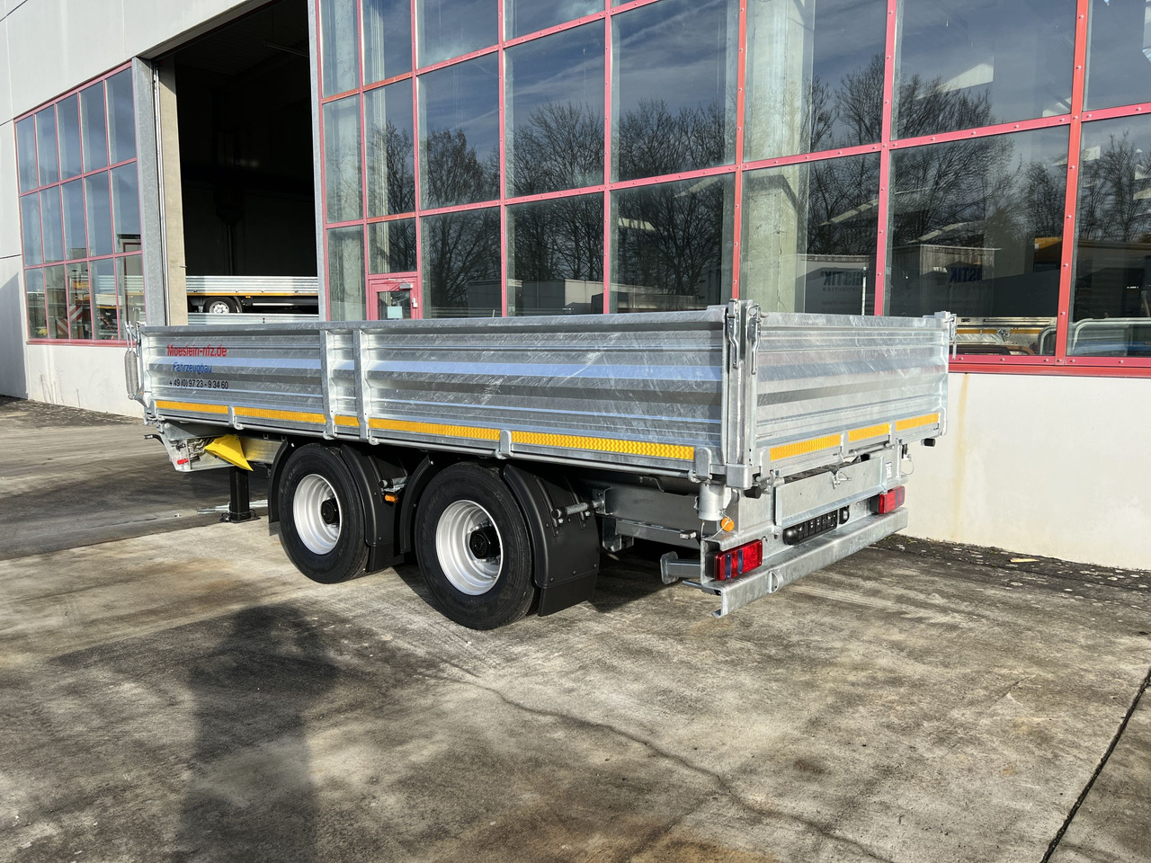 Möslein TTD 19 B neuer 19 t Tandemkipper- Tieflader - קרון נגרר עם מזהיר: תמונה 5 Möslein TTD 19 B neuer 19 t Tandemkipper- Tieflader - קרון נגרר עם מזהיר: תמונה 5