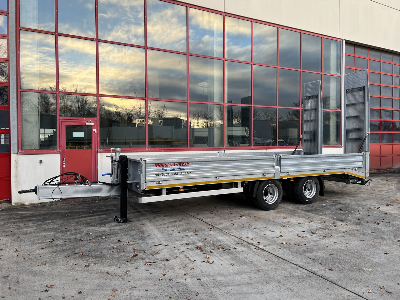 Möslein TTO 19 19 t Tandemtieflader,Neufahrzeug - קרון נגרר עם מטען נמוך: תמונה 5 Möslein TTO 19 19 t Tandemtieflader,Neufahrzeug - קרון נגרר עם מטען נמוך: תמונה 5