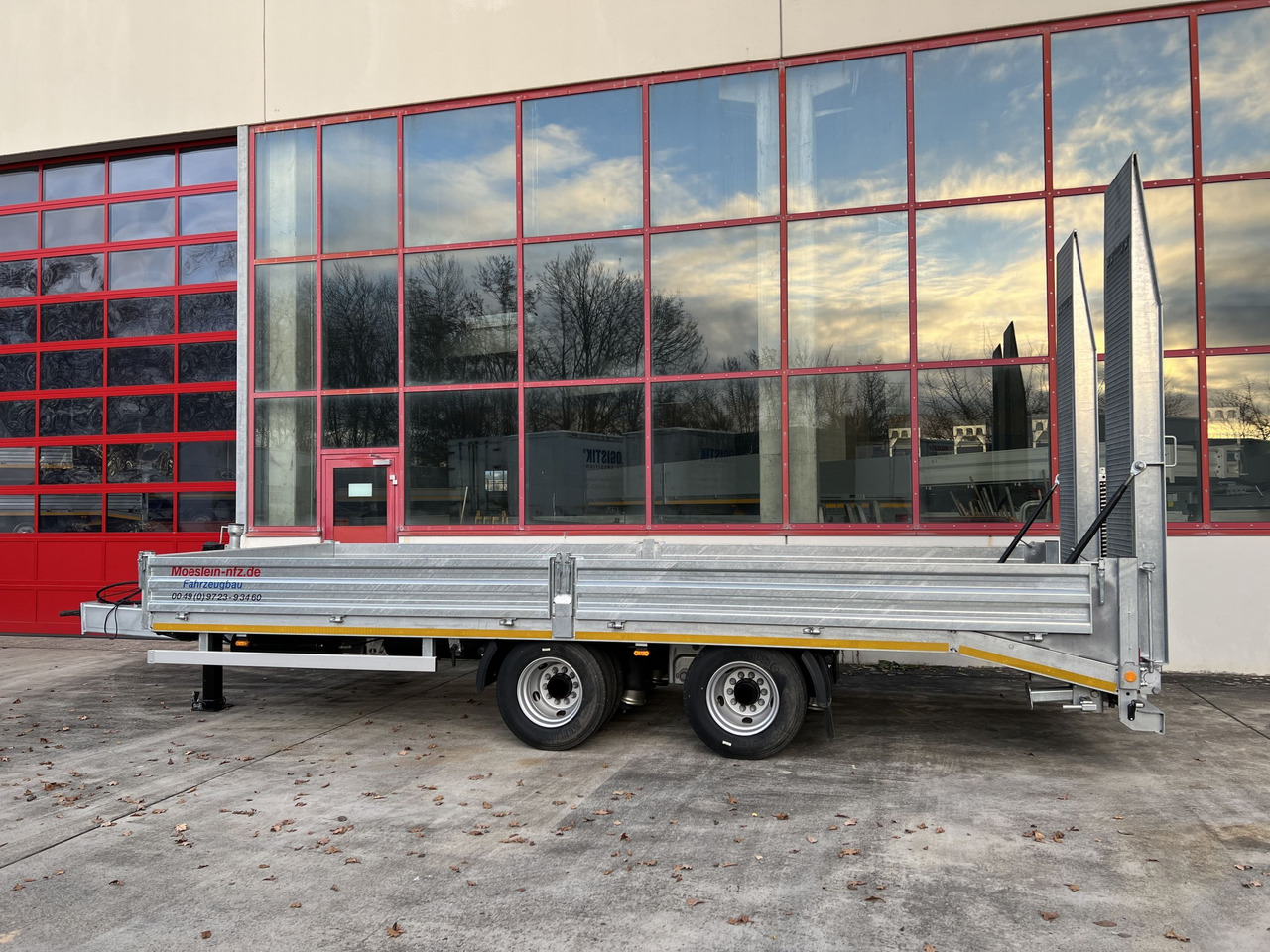 Möslein TTO 19 19 t Tandemtieflader,Neufahrzeug - קרון נגרר עם מטען נמוך: תמונה 4 Möslein TTO 19 19 t Tandemtieflader,Neufahrzeug - קרון נגרר עם מטען נמוך: תמונה 4